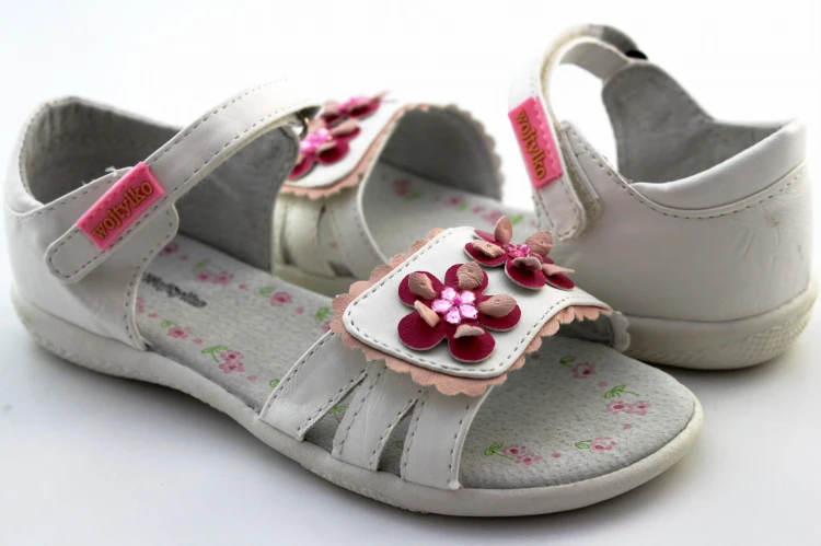 wojtylko-3312-bialy-sandalki-skora-2.JPG