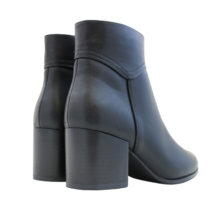 IMG_7445-removebg-preview.png