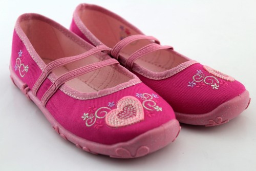 lemigo-pola-567-roz-landrynka-haft-serce-buty-obuwie-kapcie-1.JPG