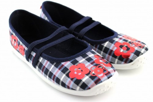 lemigo-pola-567-kratka-czerwone-kwiatki-malowane-buty-obuwie-kapcie-1.JPG